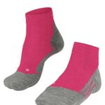 FALKE Sportsocken GO2 Short mit mittelstarker Polsterung für Spikeschuhe